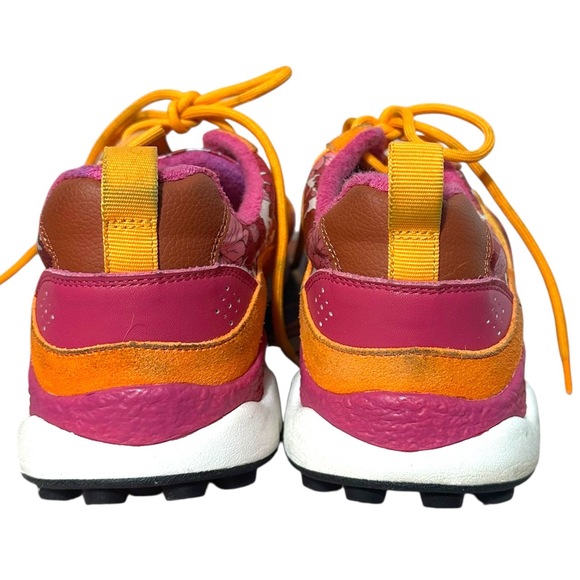 Chelsea & Violet Women’s Lola Pink Multi Floral Print Sneakers Groovy Size 9 - Picture 4 of 12